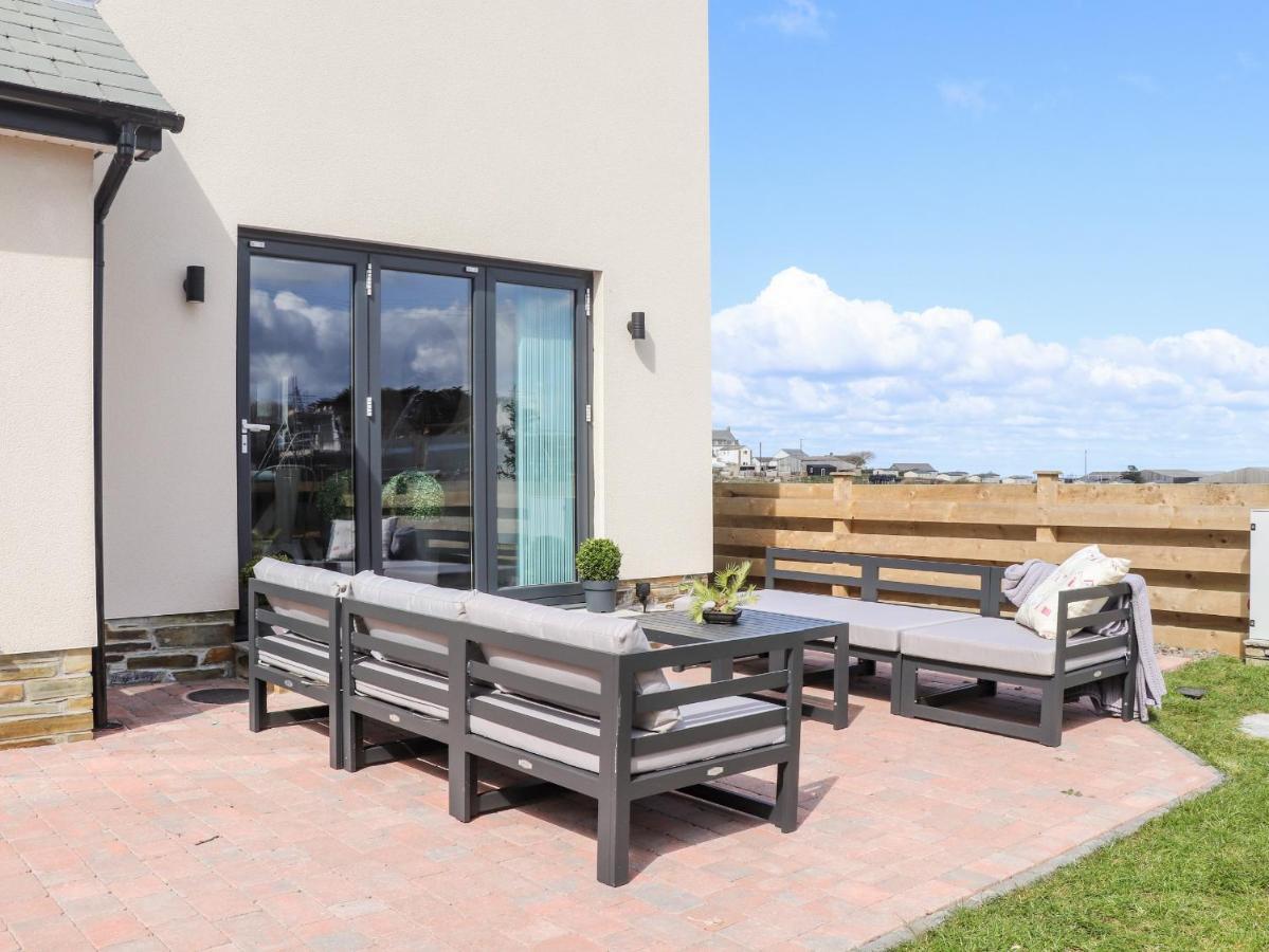 Villa Amal Anpras Tintagel Exterior foto